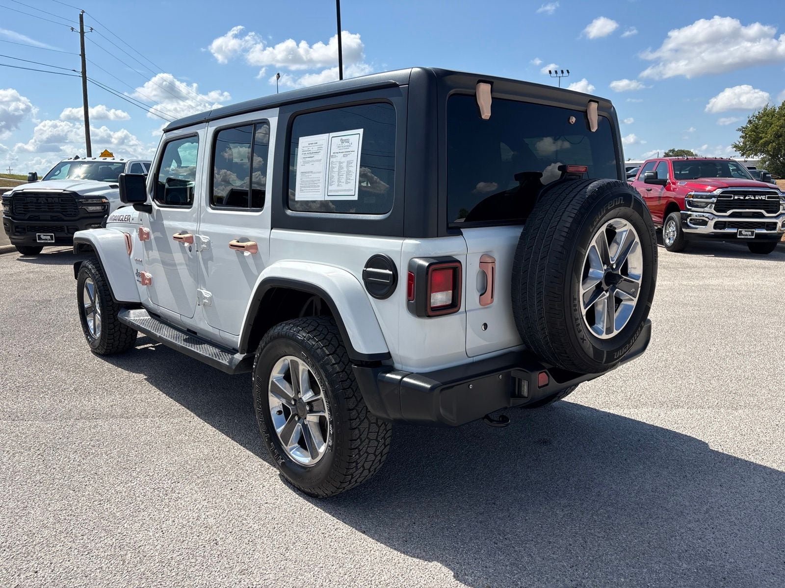 2020 Jeep Wrangler Unlimited Sahara 4x4