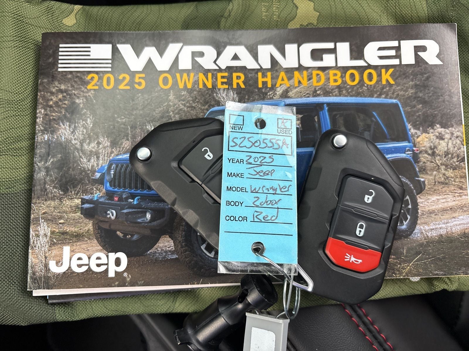 2025 Jeep Wrangler 2-Door Recon 4x4