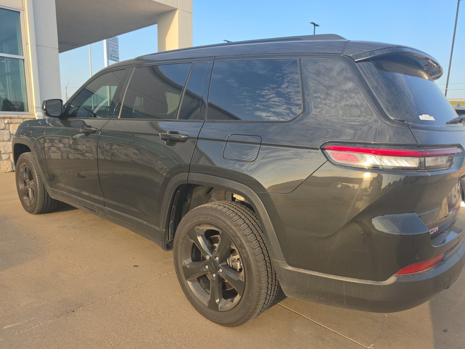 2024 Jeep Grand Cherokee L Limited 4x2