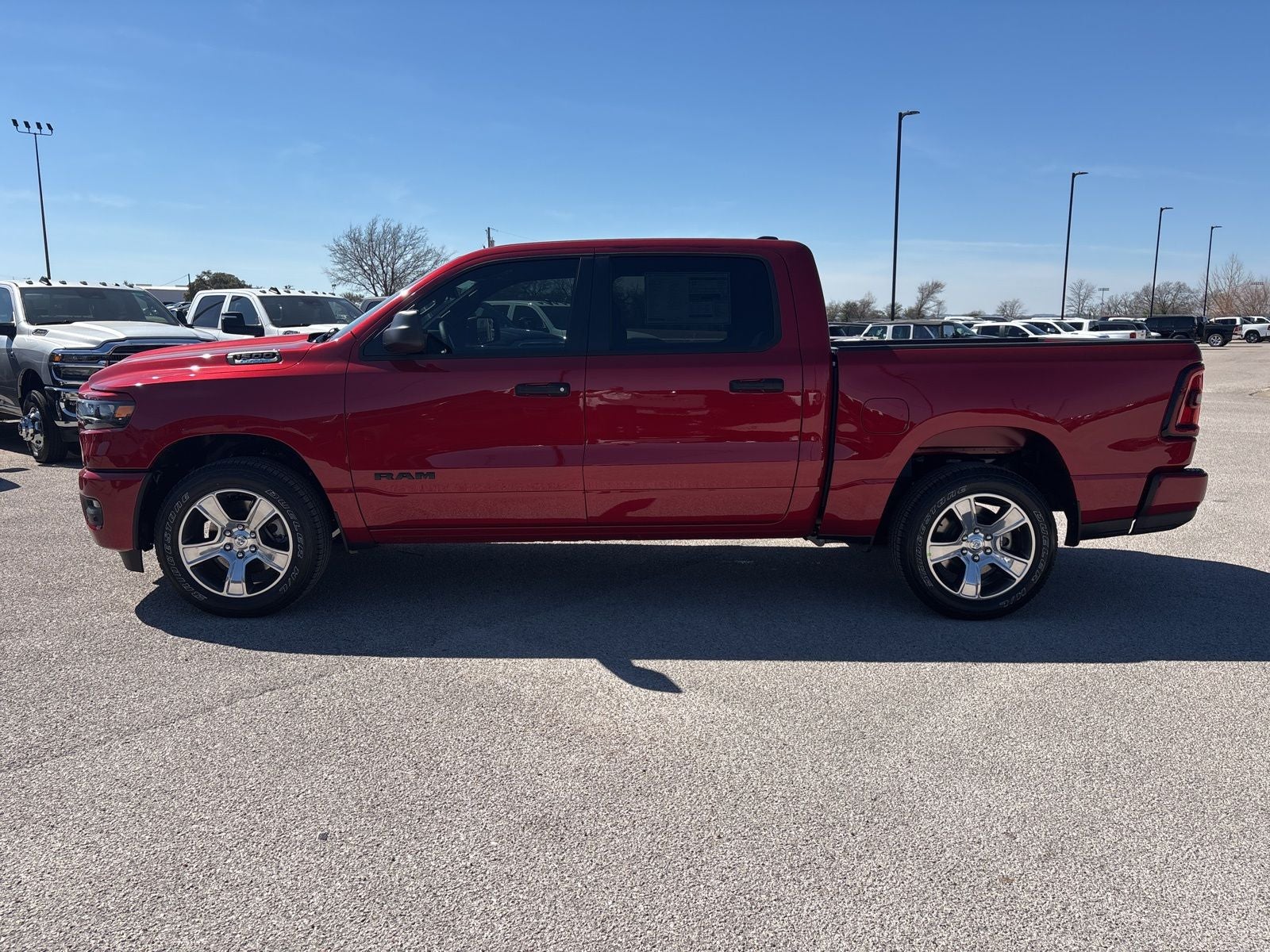 2026 RAM Ram 1500 Express Crew Cab 4x2 5'7' Box