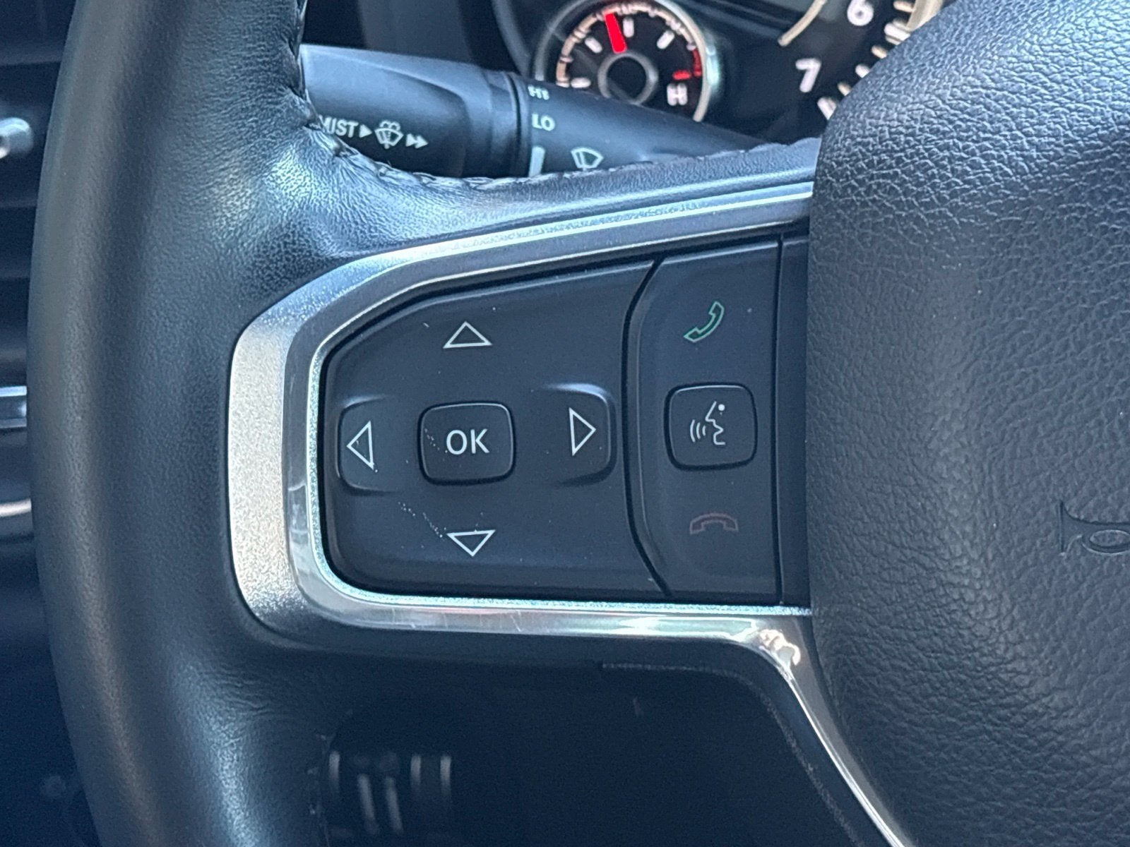 2024 RAM Ram 1500 Laramie Crew Cab 4x2 5'7' Box
