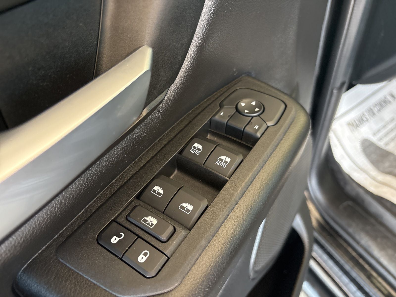 2025 RAM Ram 1500 Warlock Crew Cab 4x4 5'7' Box