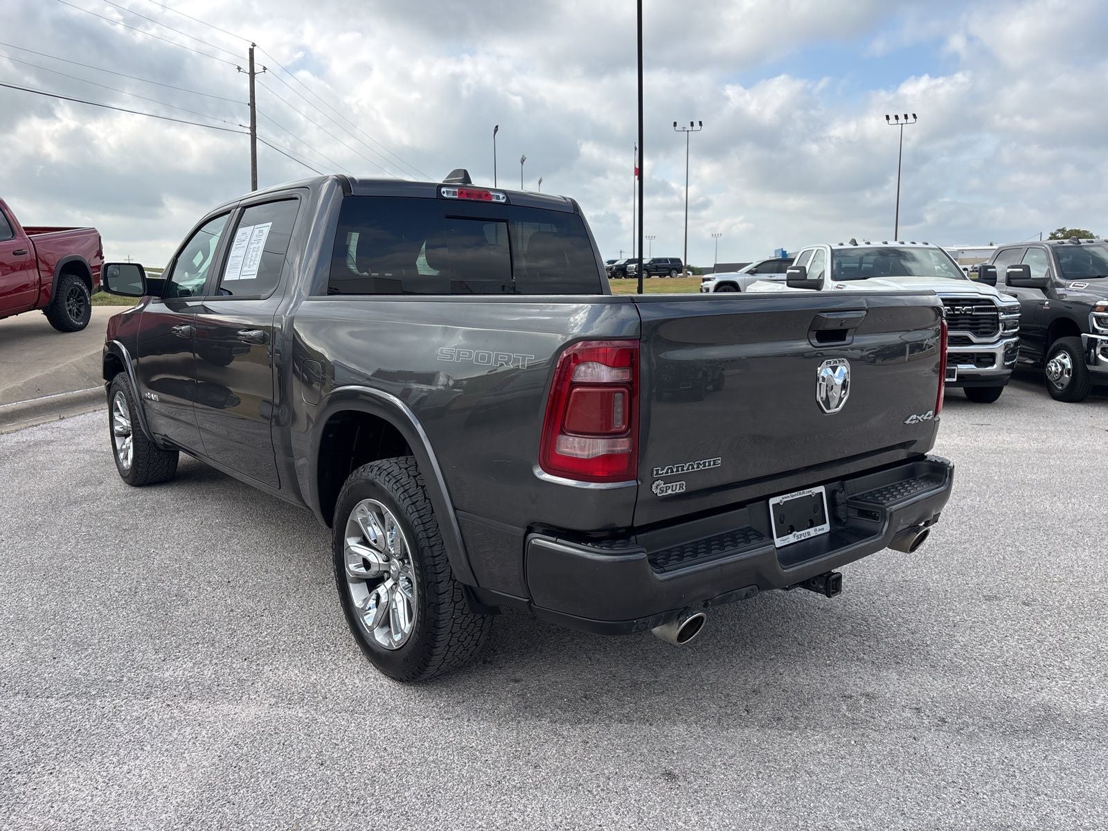 2022 RAM Ram 1500 Laramie Crew Cab 4x4 5'7' Box