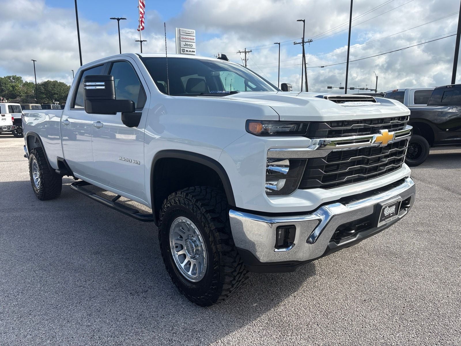 2025 Chevrolet Silverado 2500HD 4WD Crew Cab Long Bed LT