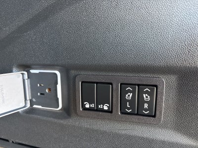 2023 Chevrolet Tahoe 4WD High Country