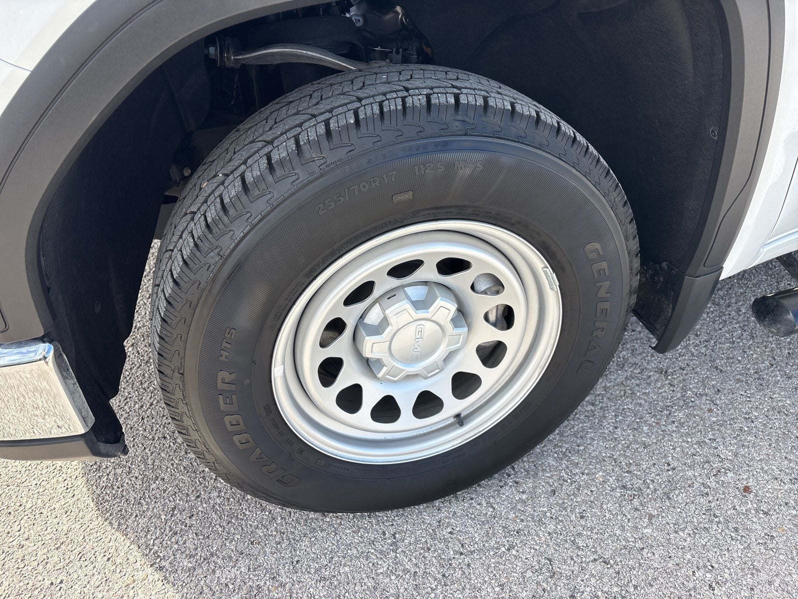 2026 GMC Sierra 1500 Crew Cab, Short Bed, Pro, RWD