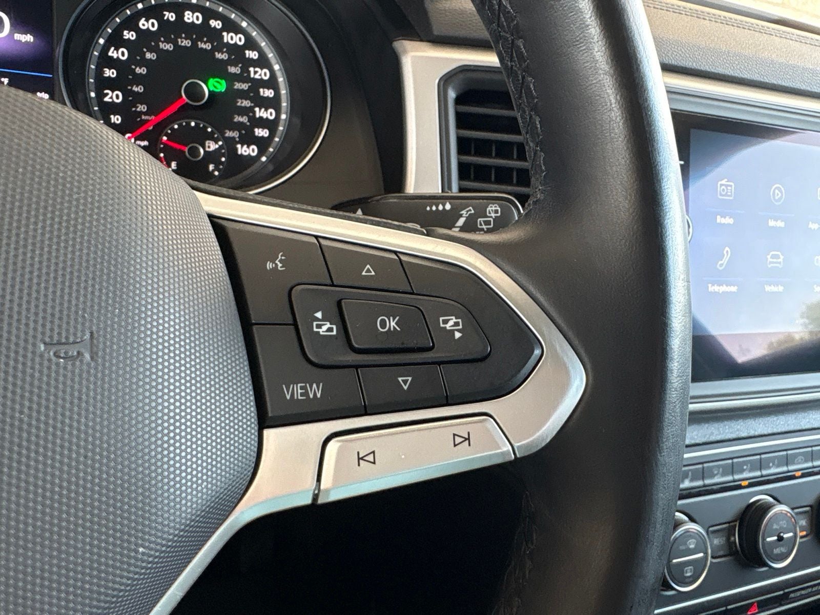 2021 Volkswagen Atlas 3.6L V6 SE w/Technology