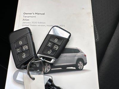 2021 Volkswagen Atlas 3.6L V6 SE w/Technology
