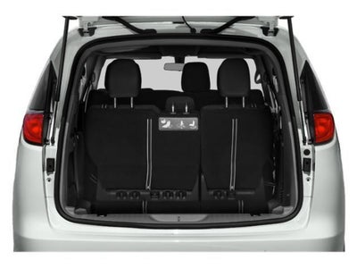 2020 Chrysler Voyager LX