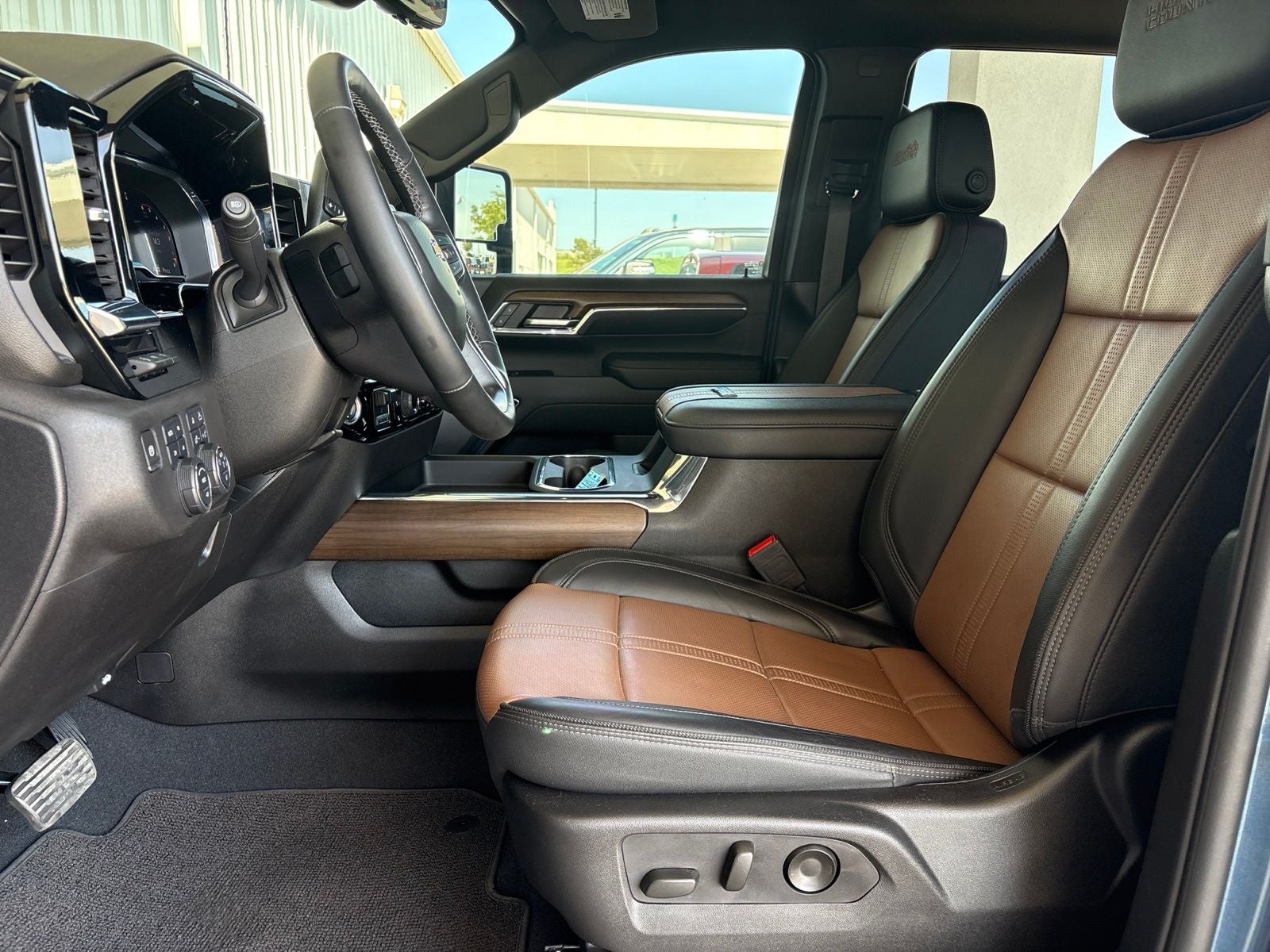 2024 Chevrolet Silverado 2500HD 4WD Crew Cab Standard Bed High Country