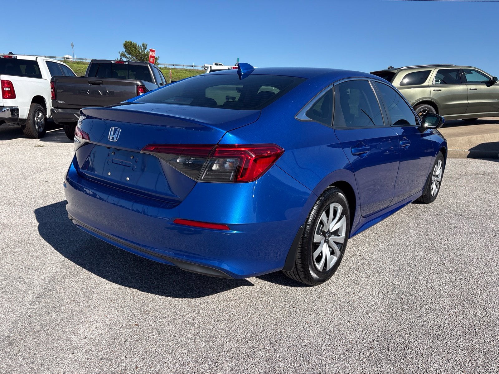 2022 Honda Civic Sedan LX