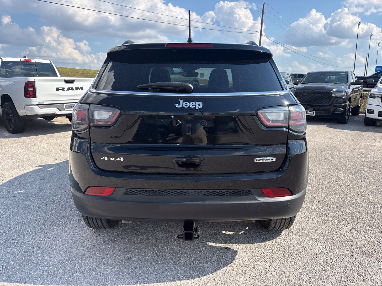 2024 Jeep Compass Latitude Lux FWD