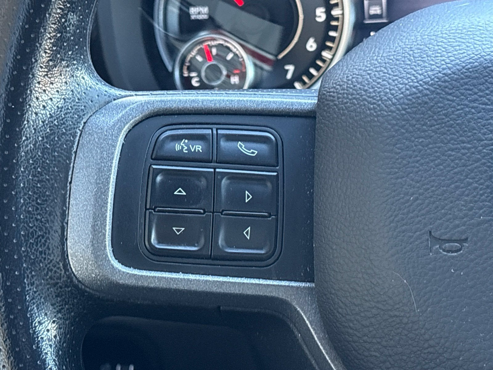 2022 RAM Ram 2500 Tradesman Crew Cab 4x4 6'4' Box
