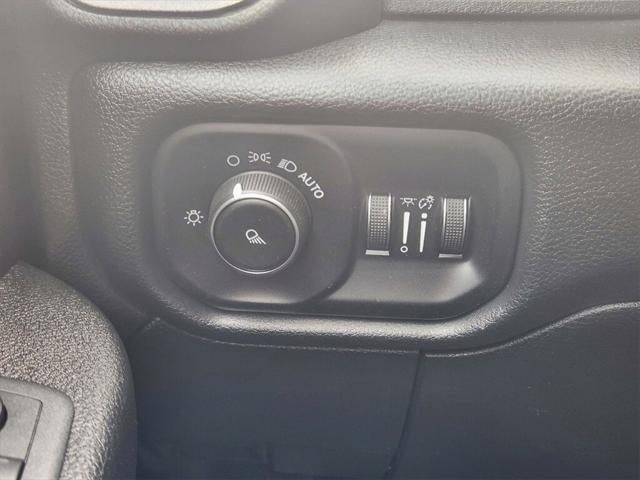 2020 RAM Ram 2500 Tradesman Crew Cab 4x4 6'4' Box