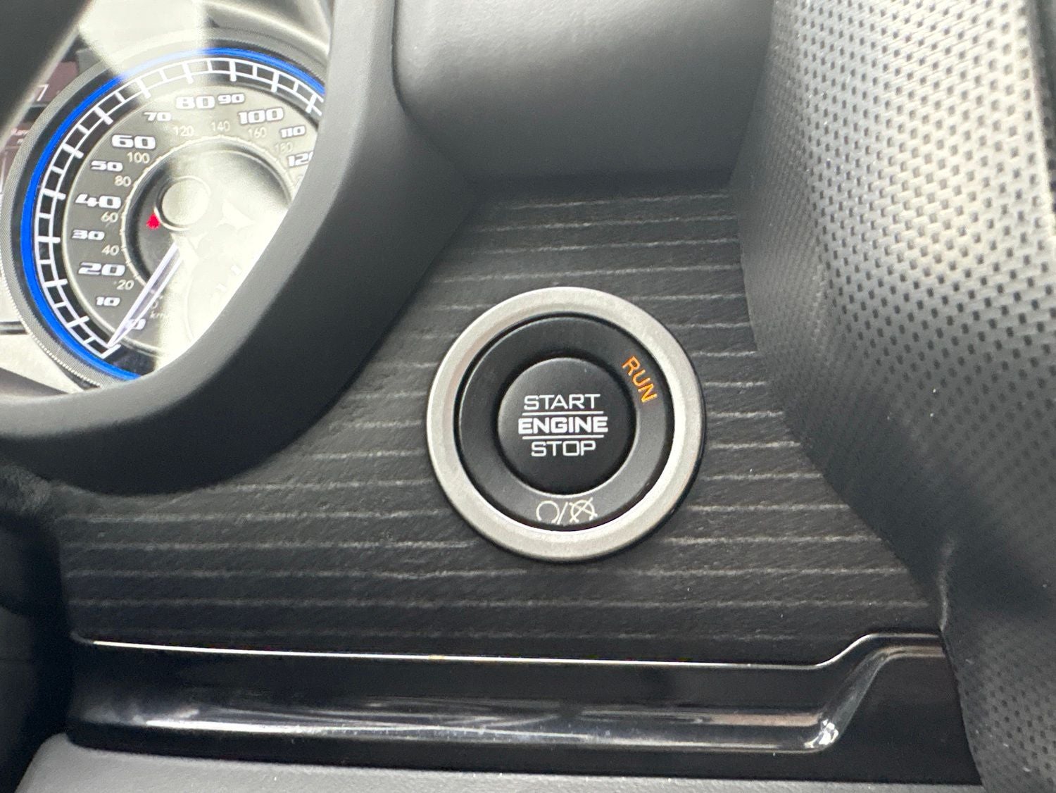 2022 RAM Ram 2500 Limited Mega Cab 4x4 6'4' Box