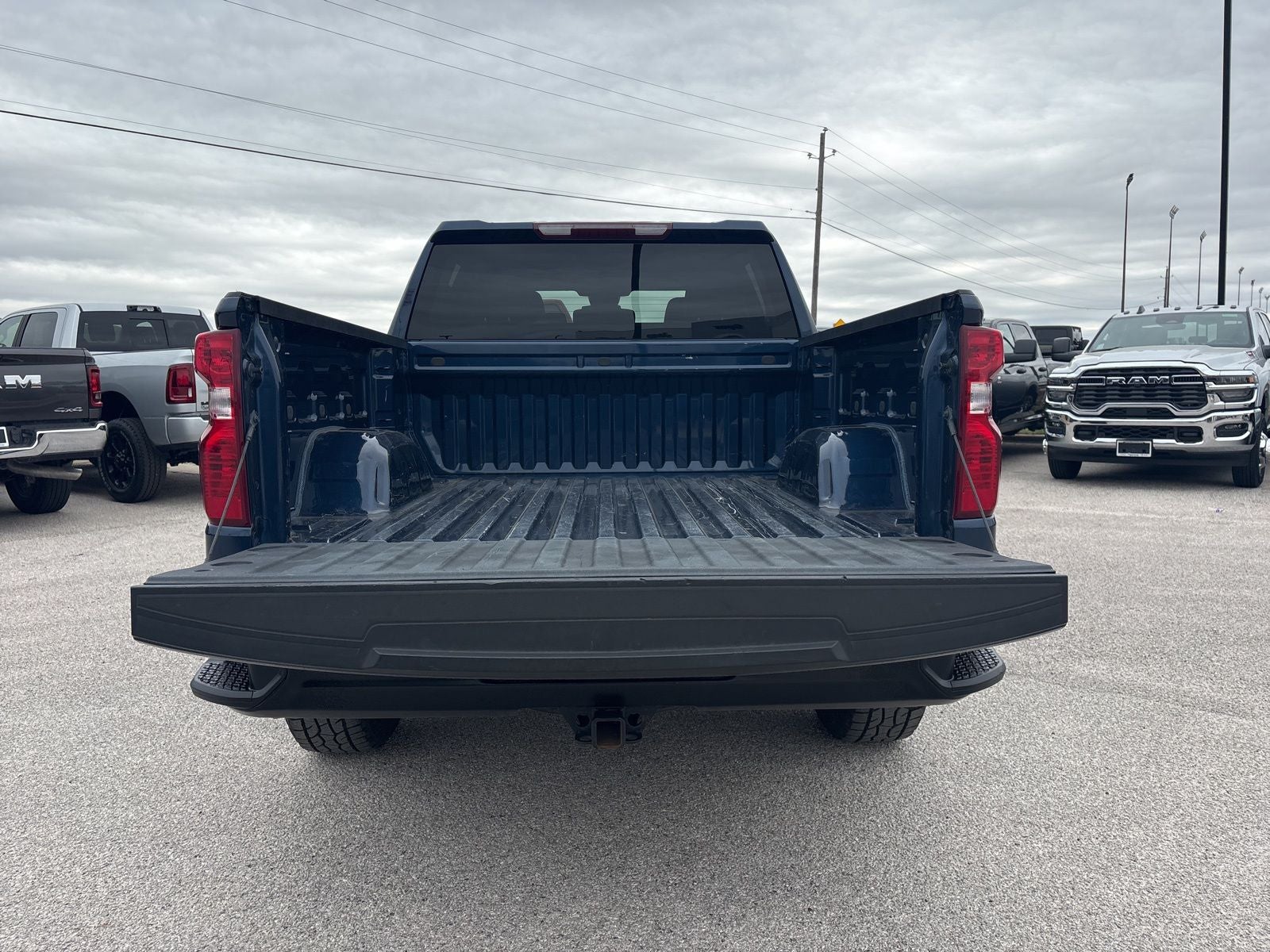 2023 Chevrolet Silverado 1500 4WD Crew Cab Short Bed WT