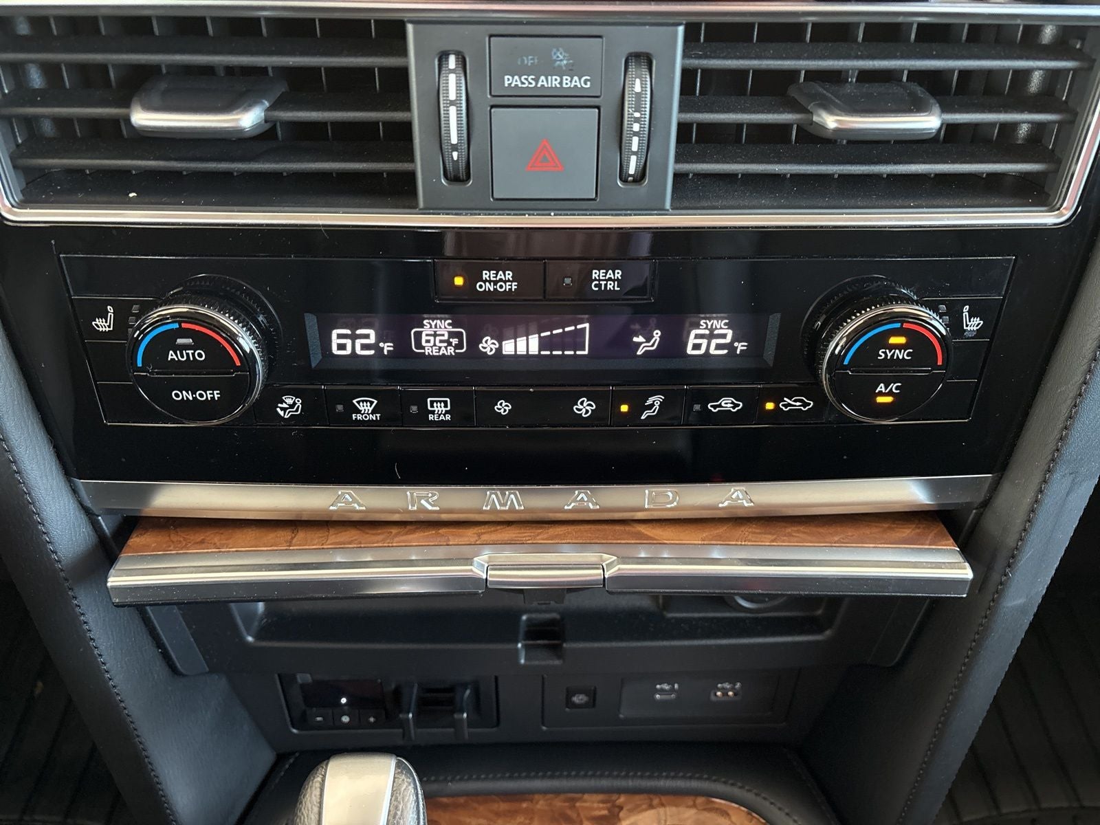 2023 Nissan Armada SL 4WD