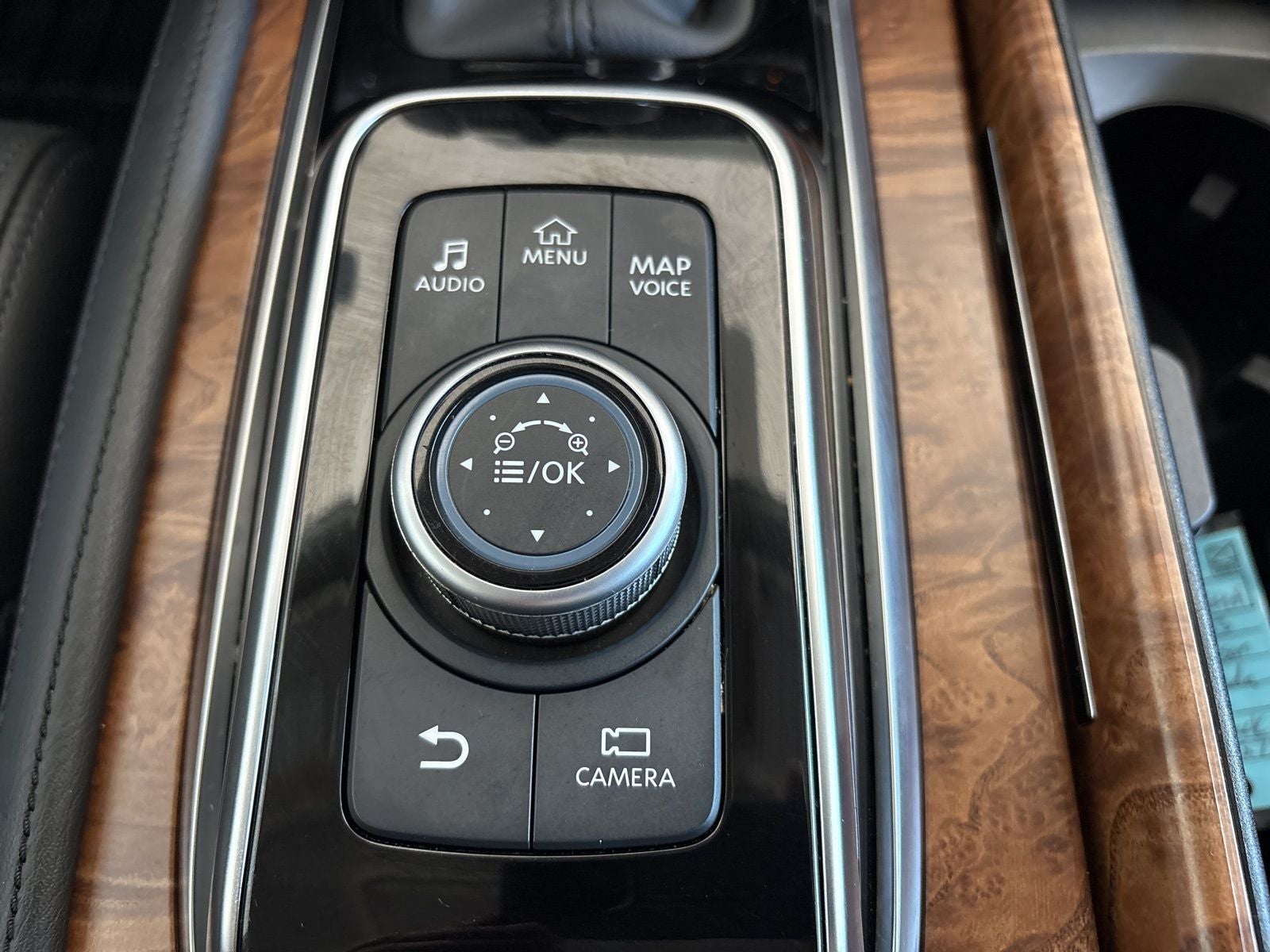 2023 Nissan Armada SL 4WD