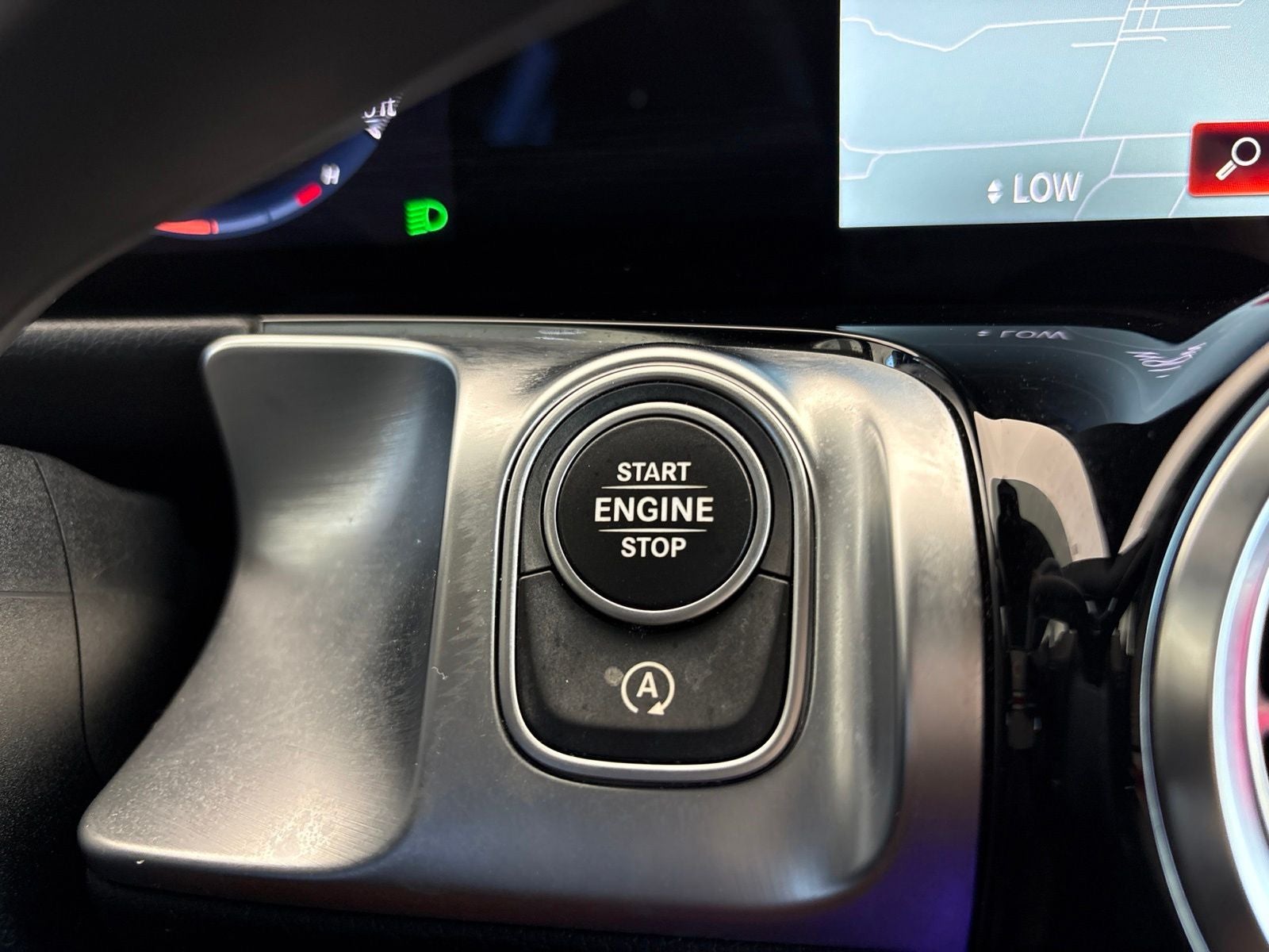 2023 Mercedes-Benz GLB 250 4MATIC®