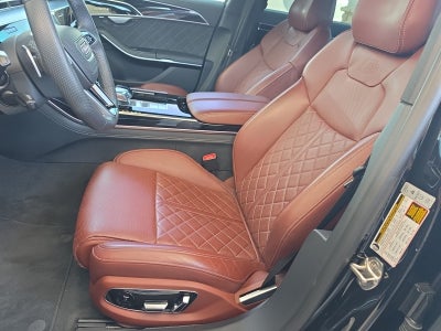 2024 Audi S8 TFSI quattro Tiptronic