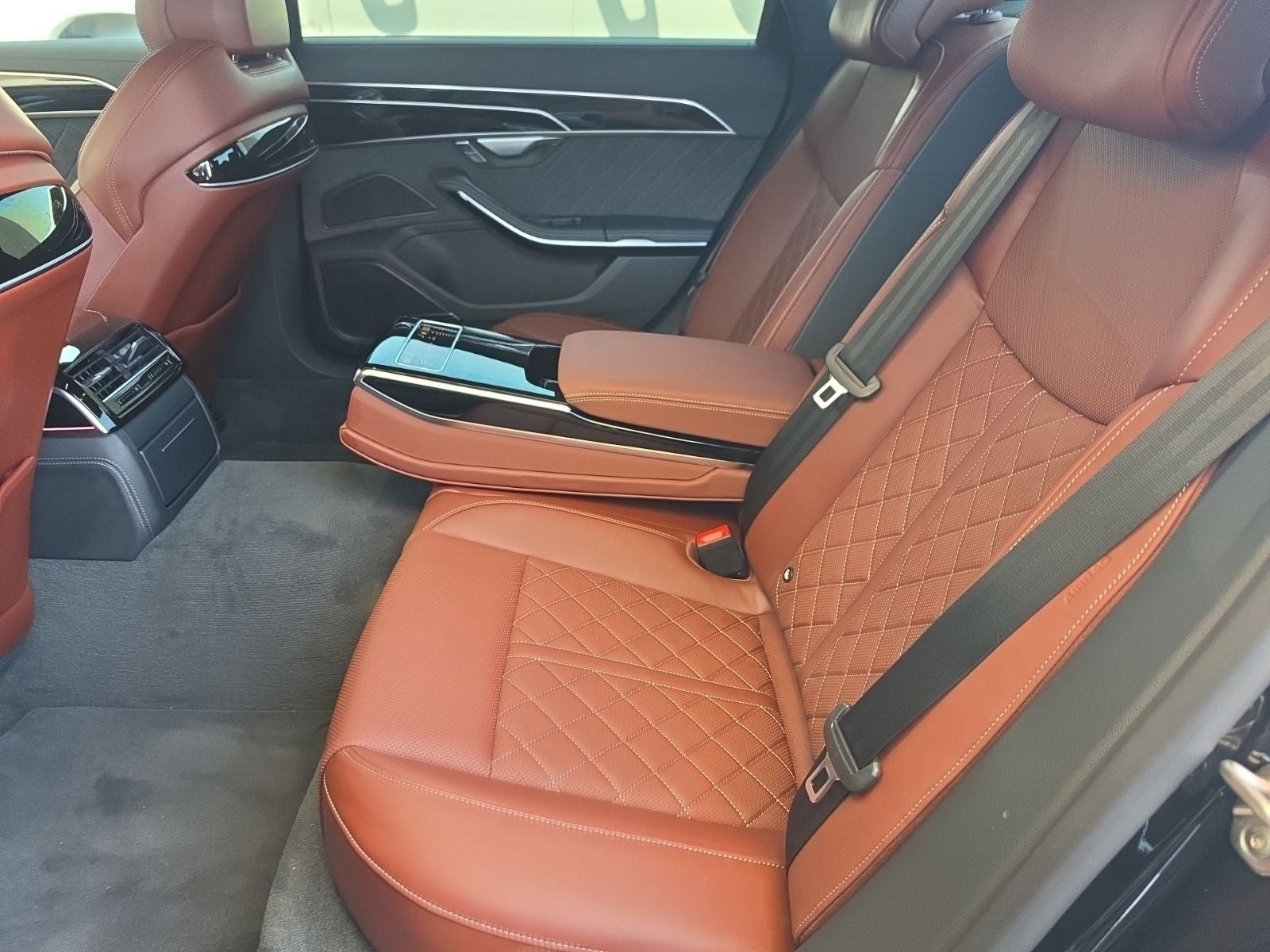 2024 Audi S8 TFSI quattro Tiptronic