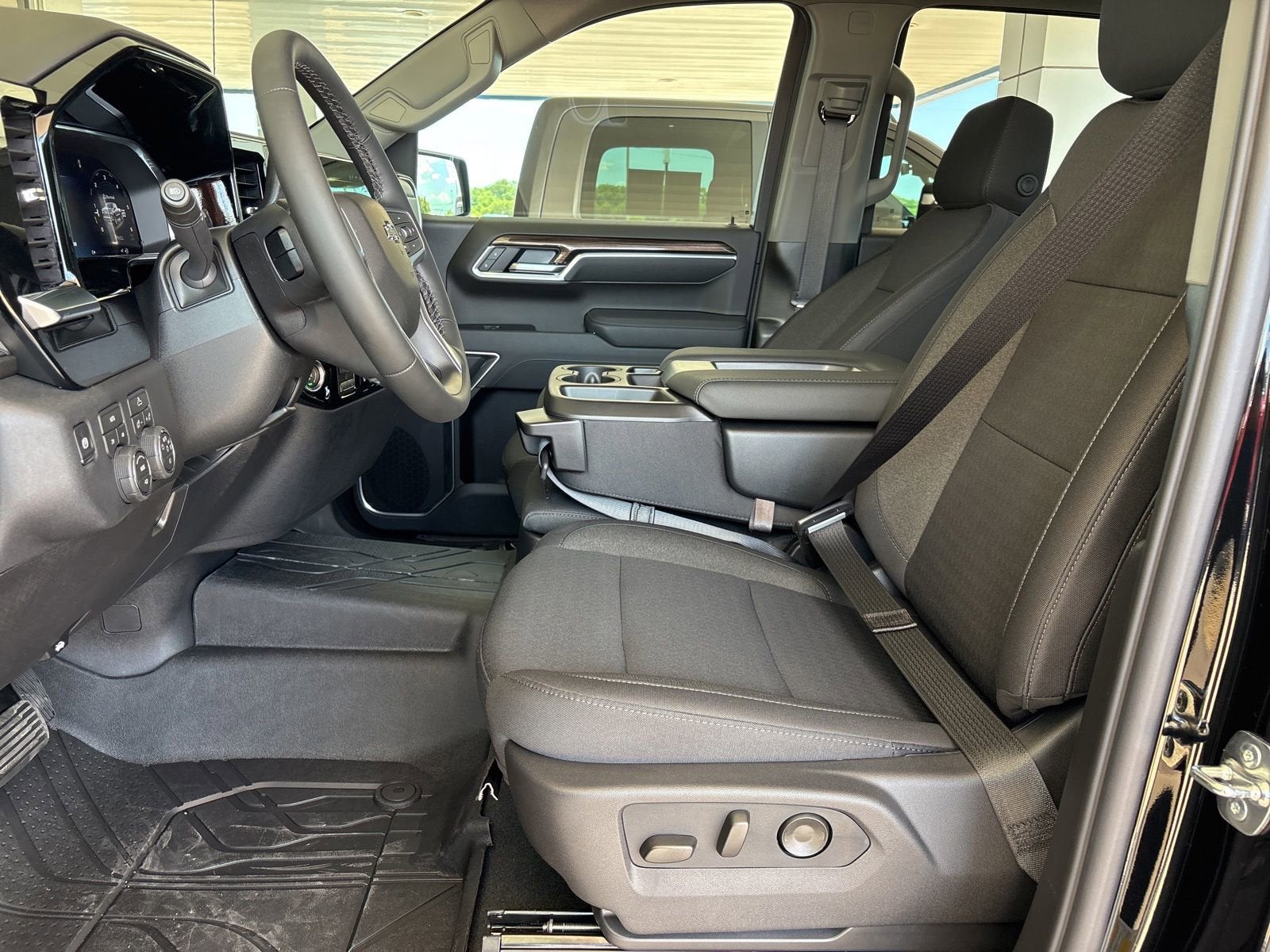 2026 Chevrolet Silverado 1500 RST - Photo 13