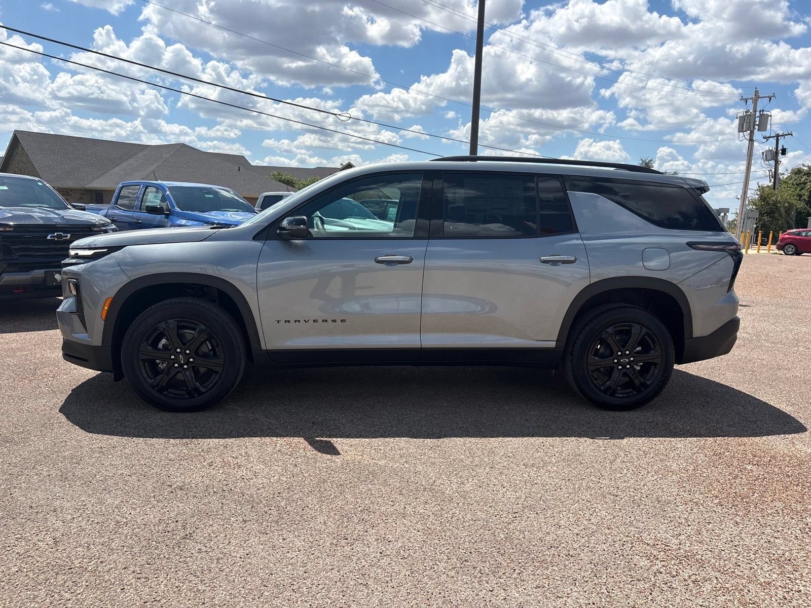 2027 Chevrolet Traverse LT