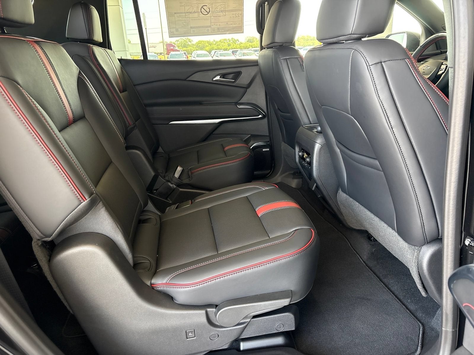 2027 Chevrolet Traverse RS