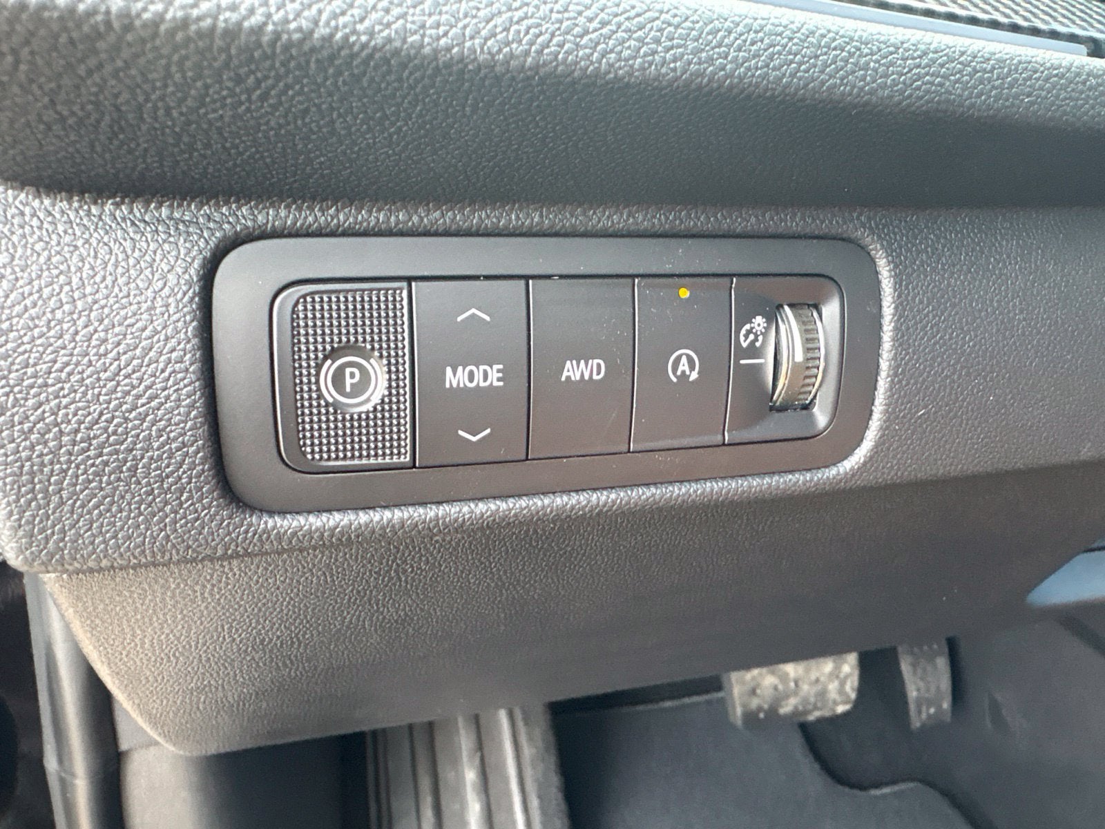 2027 Chevrolet Traverse Z71 - Photo 15