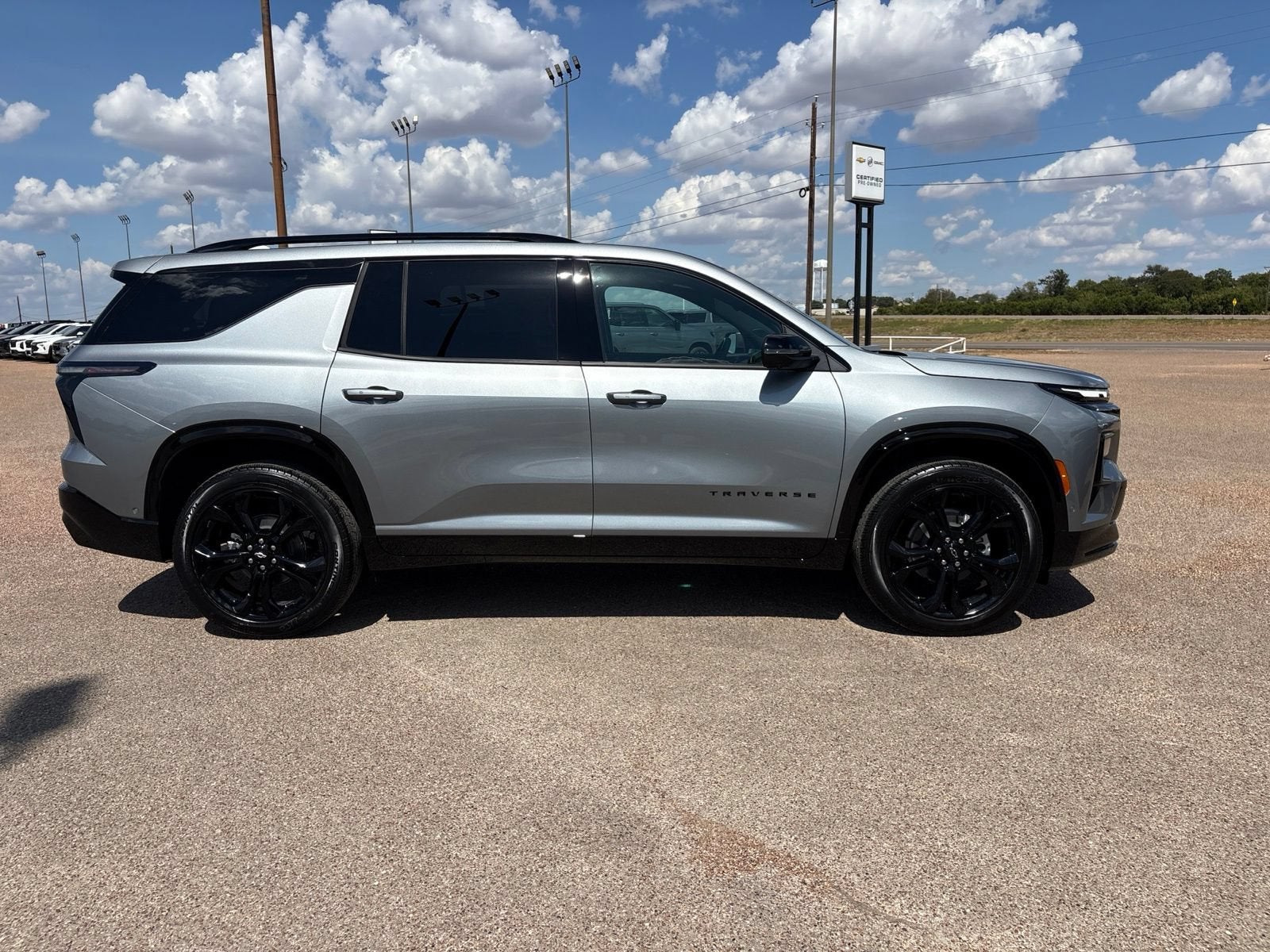 2027 Chevrolet Traverse RS