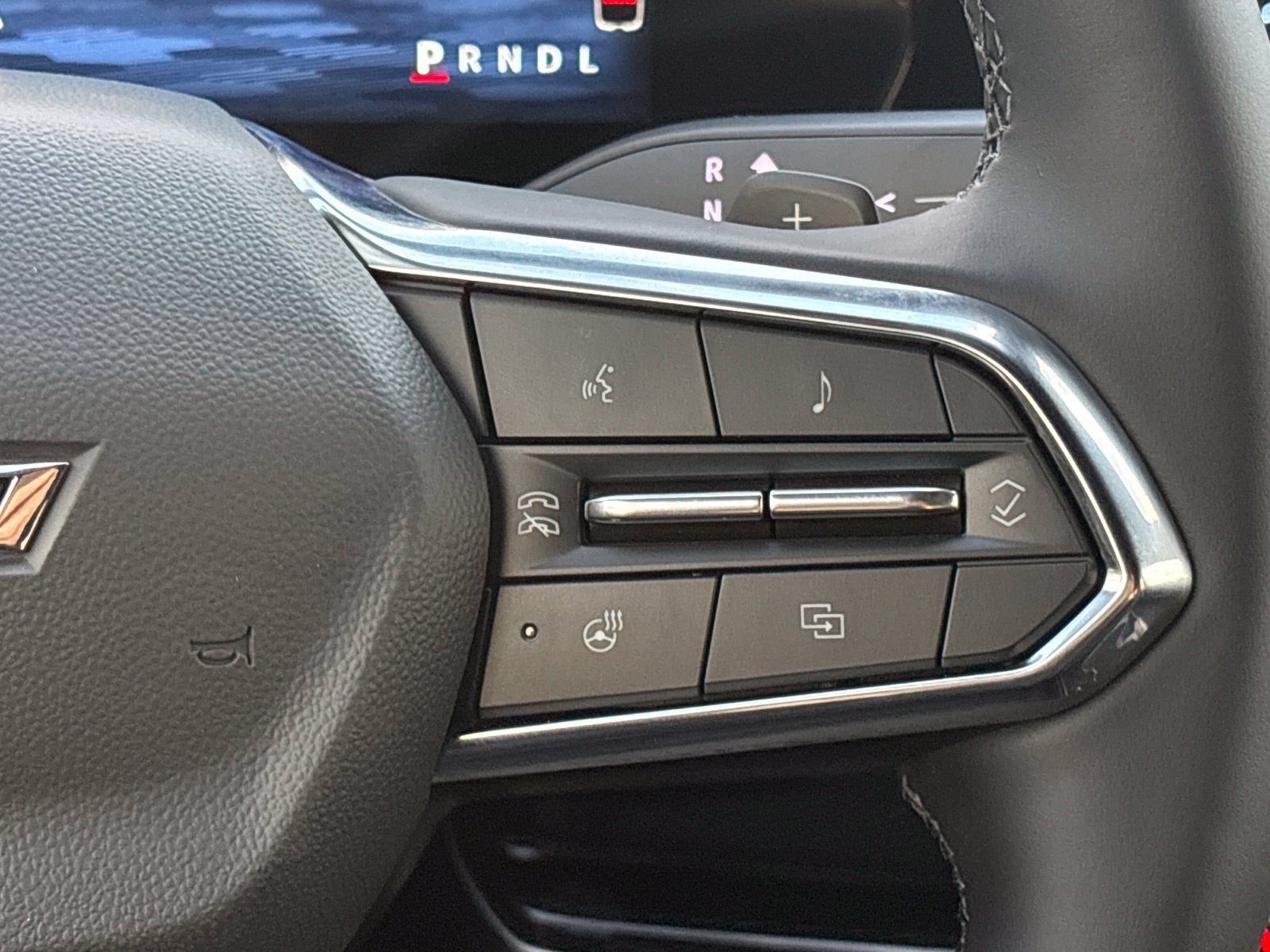 2027 Chevrolet Equinox LT - Photo 28