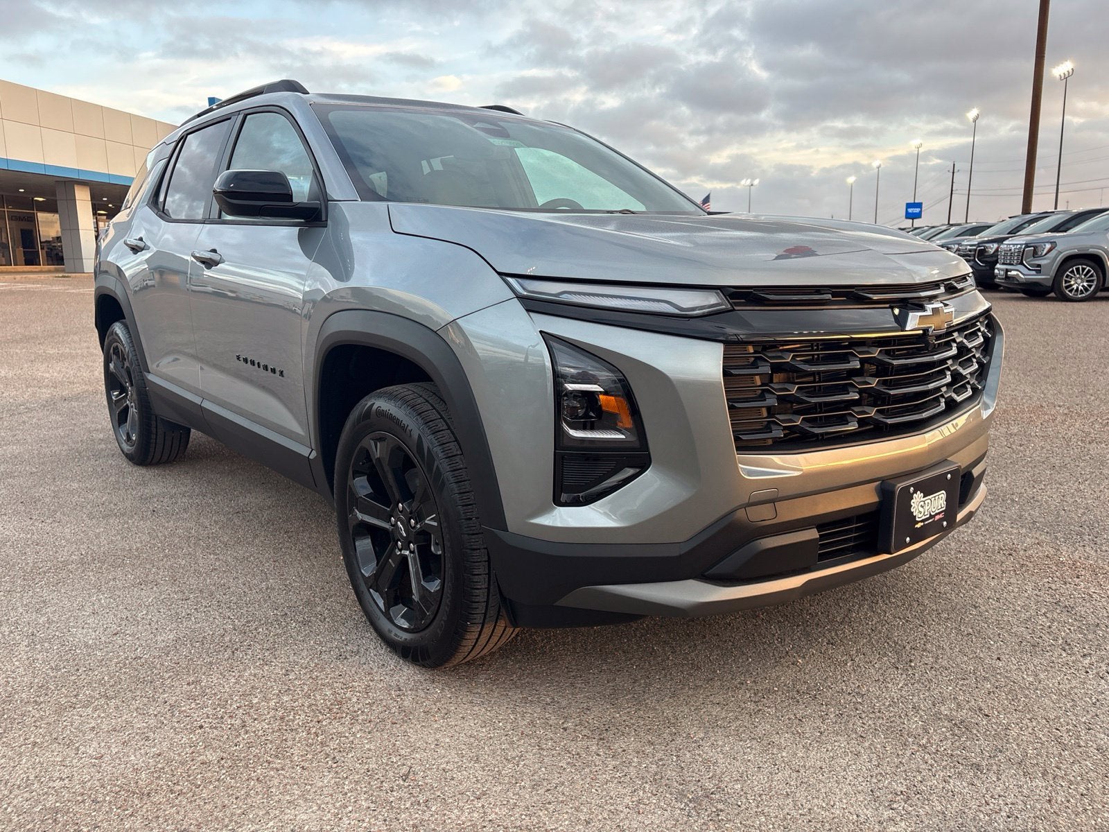 2027 Chevrolet Equinox LT - Photo 8