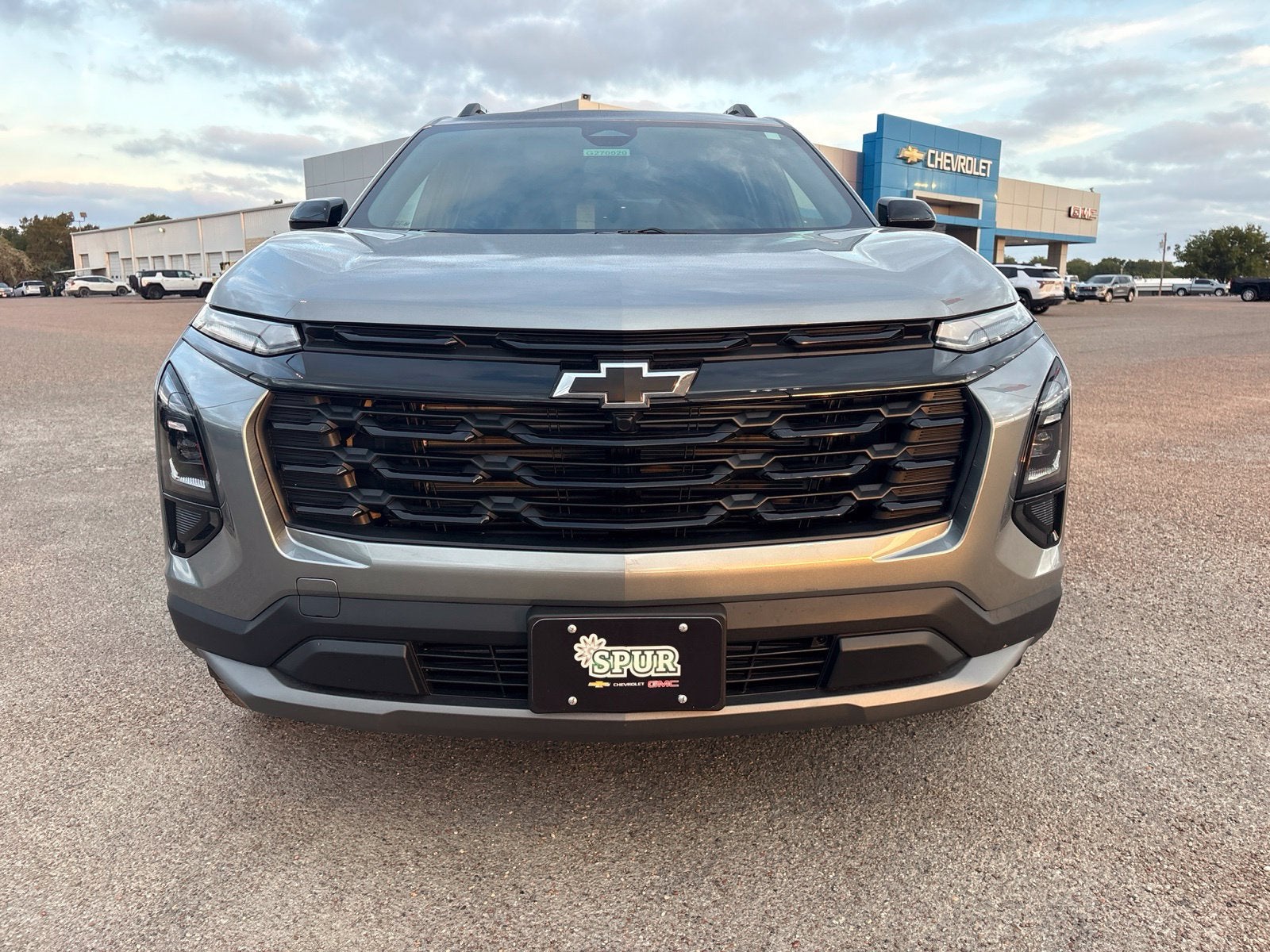 2027 Chevrolet Equinox LT - Photo 9
