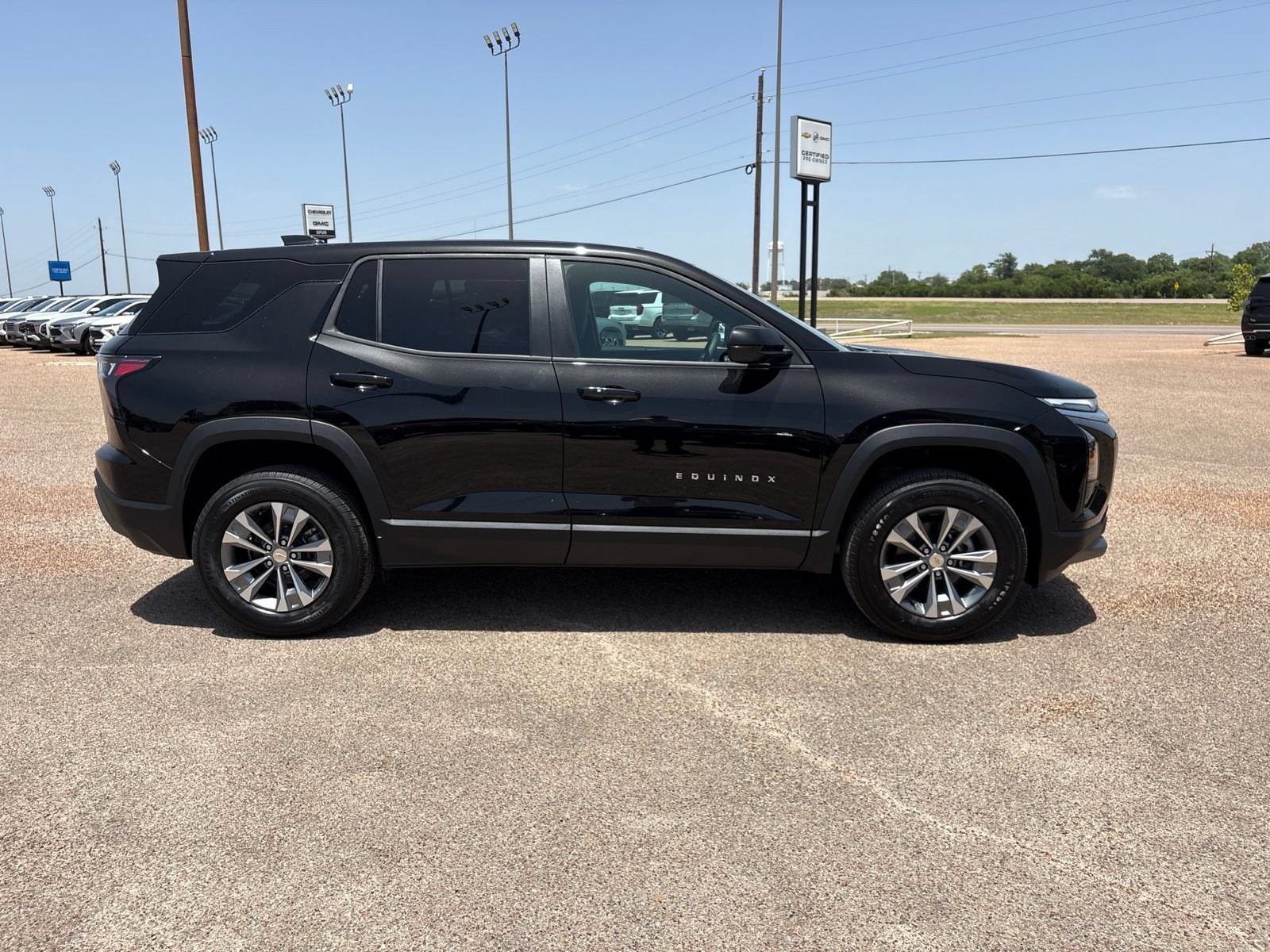 2026 Chevrolet Equinox LT - Photo 6