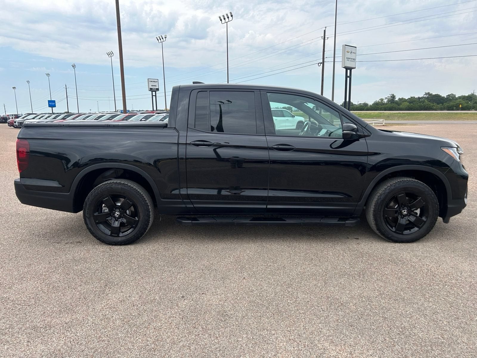 2025 Honda Ridgeline Black Edition