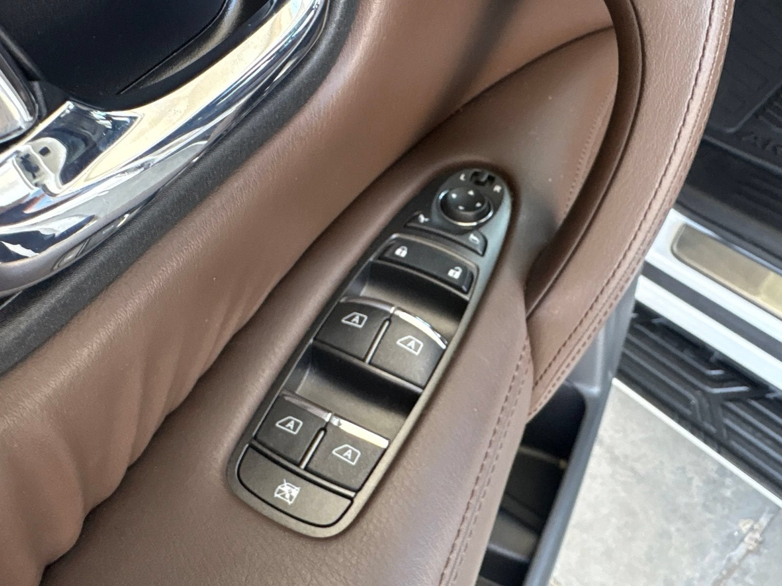 2024 Nissan Armada Platinum 2WD