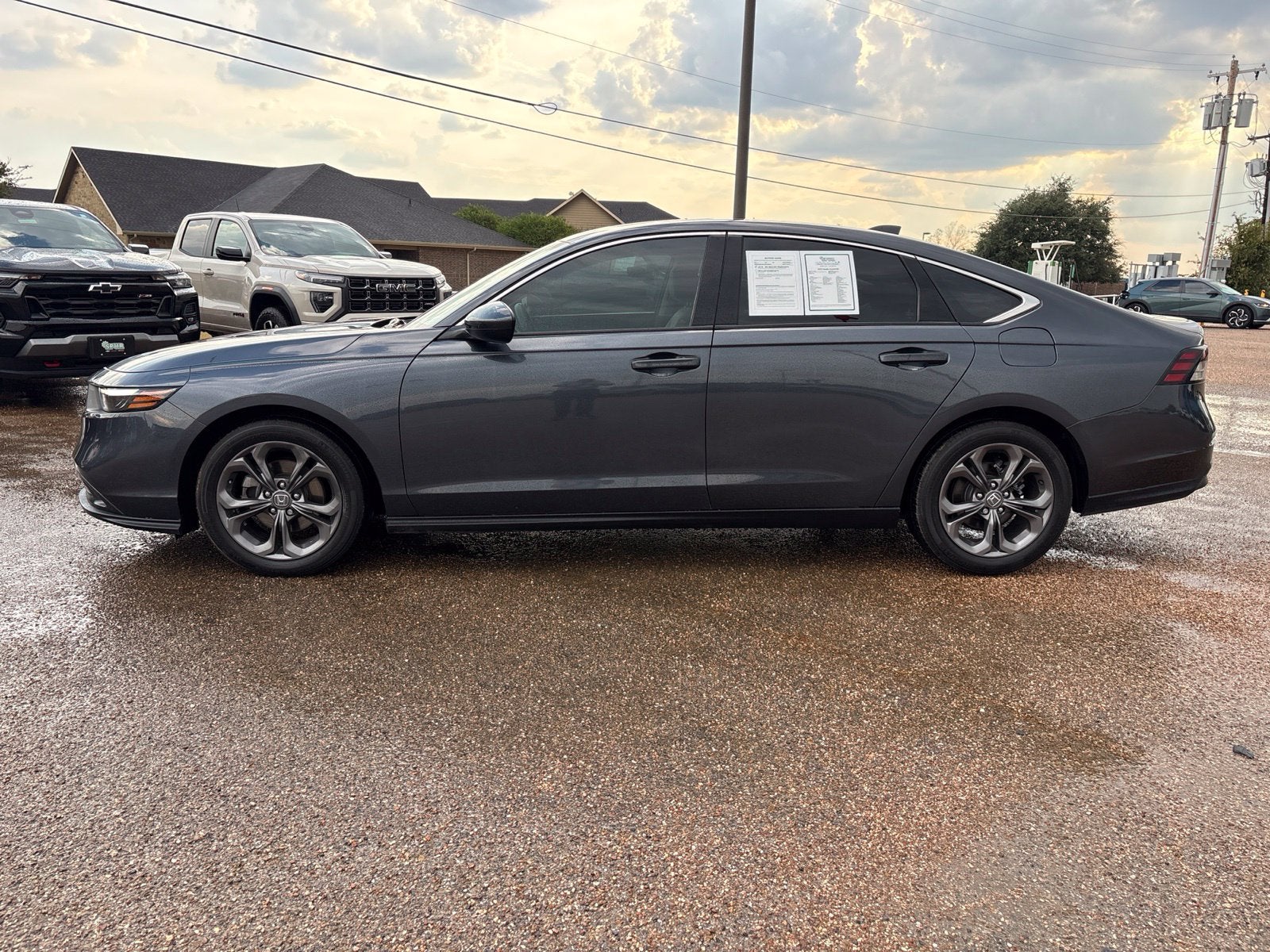 2023 Honda Accord EX