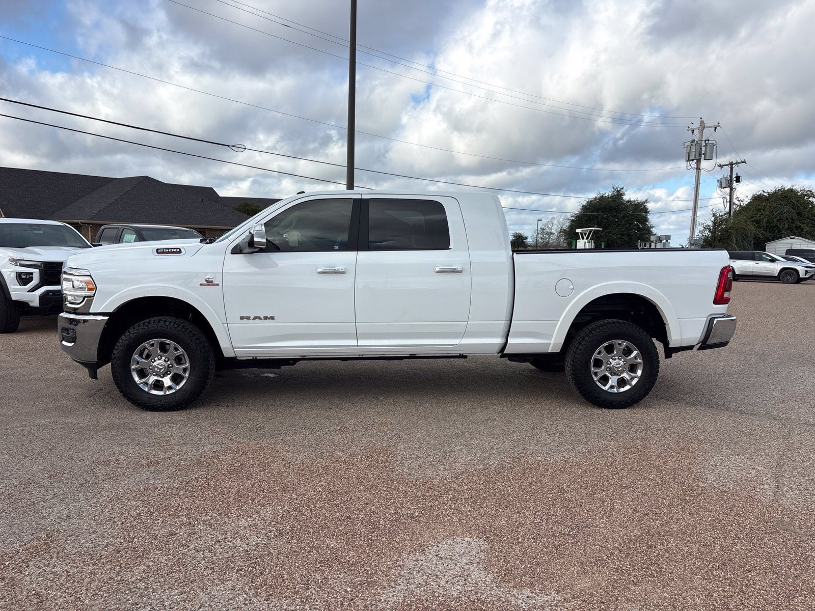 2022 RAM 2500 Laramie Mega Cab 4x4 6'4" Box